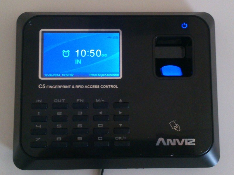  C5 Anviz terminale controllo accessi rilevazione presenze biometrico rfid lan usb 